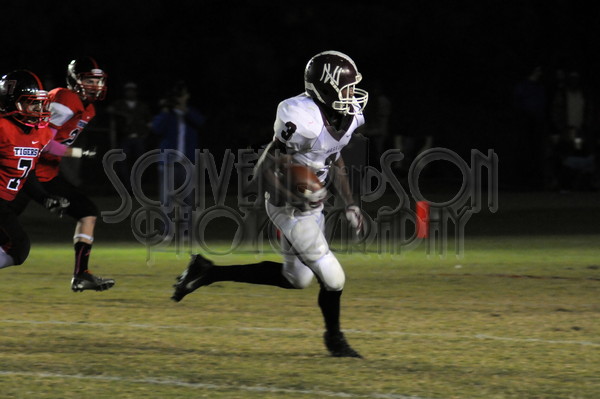 10-23 NW vs. NOX 069.JPG - SCRIVENER 300s #1
